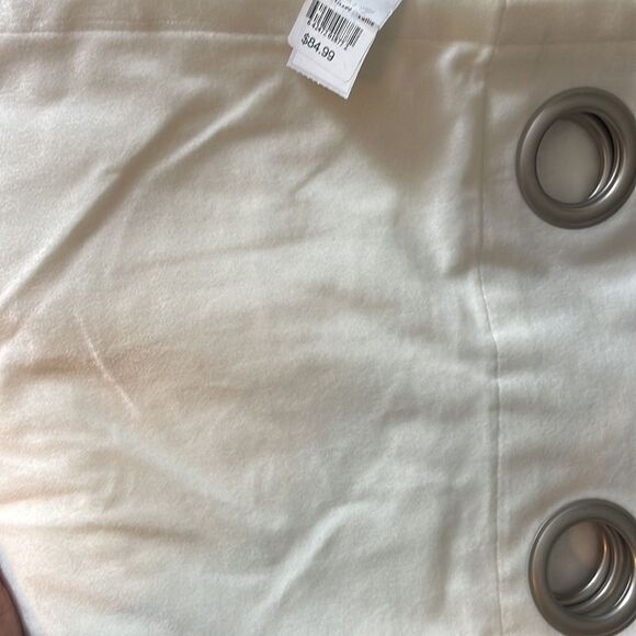 54x94 (2 Panels ) Window Curtains . white velvet NEW - Picture 2 of 3